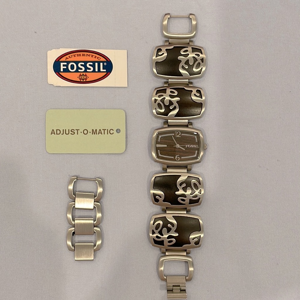 Fossil Women’s Authentic Watch